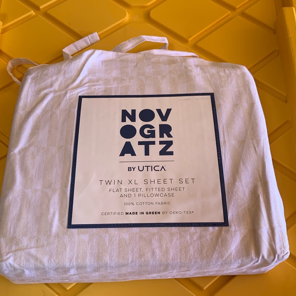 NWT Novogratz by Utica TWIN XL Sheet Set Beige & White Geometric 100% Cotton